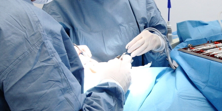 Implantologo